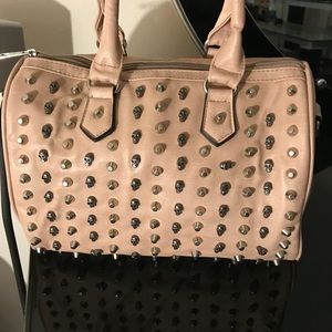 Hand bag
